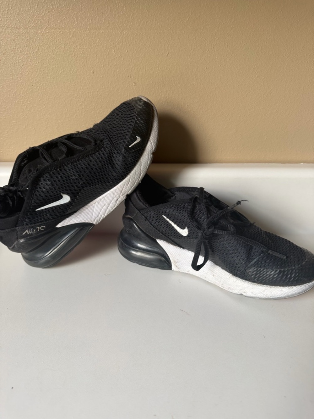 Nike Black & White Air Max 270-Style Mesh Sneakers